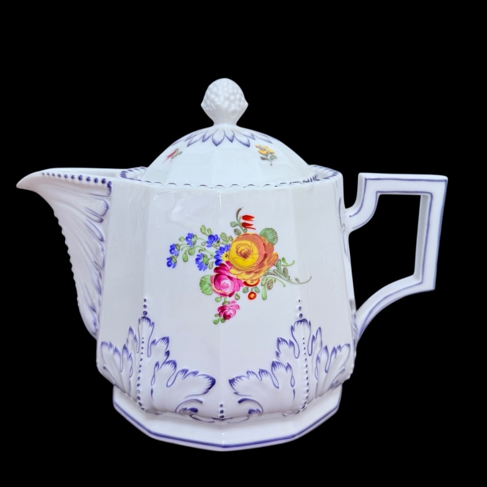 RARE Nymphenburg Bavaria PERL Pearl Blue Painted Dresden Flowers Tea Pot (983)